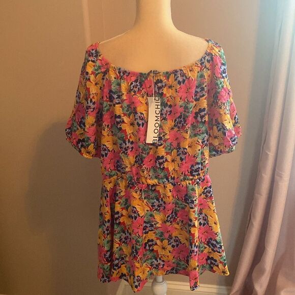 NWT Bloomchic Top (size 18/20) - Picture 4 of 6